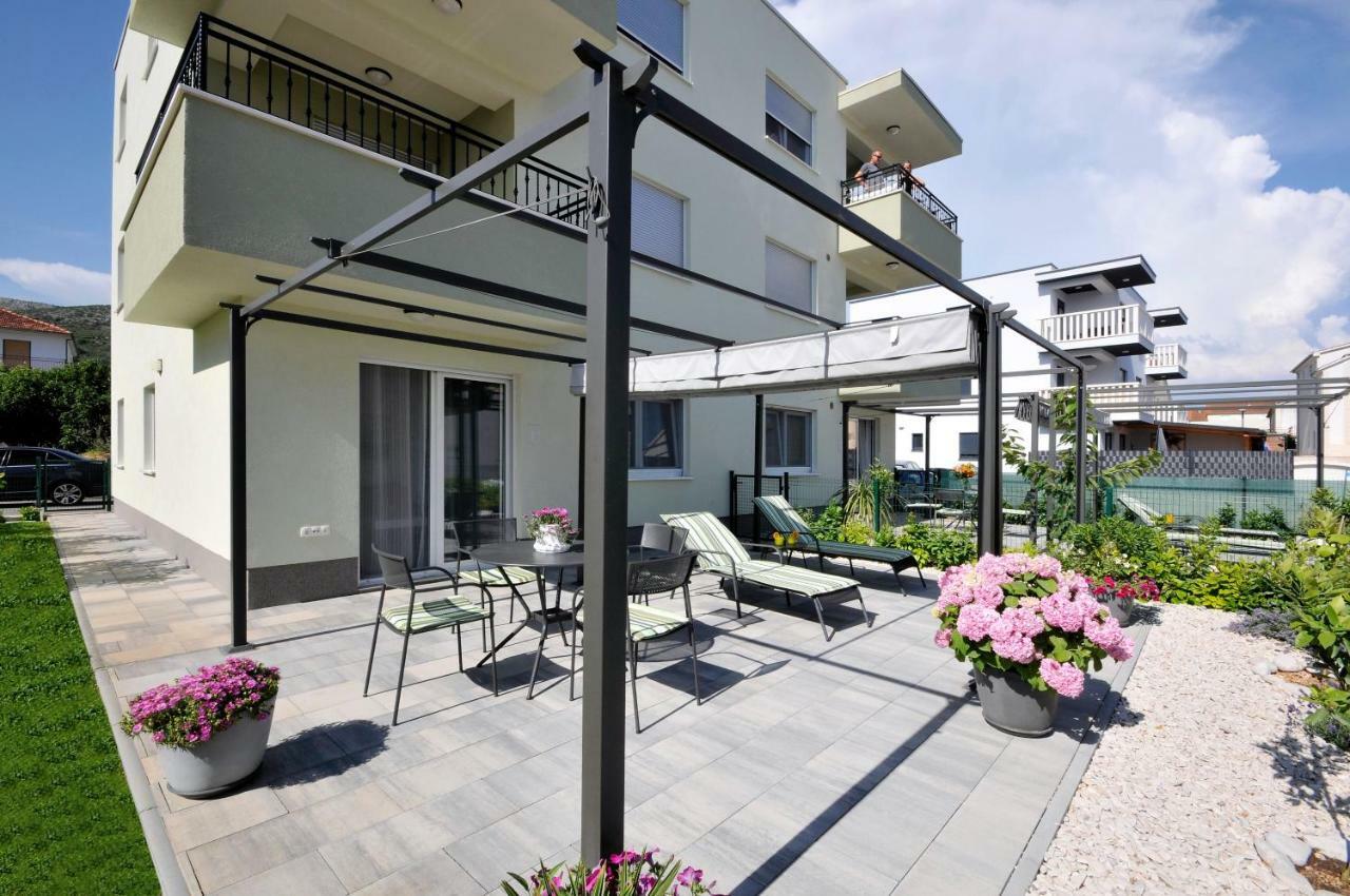 Town Apartment